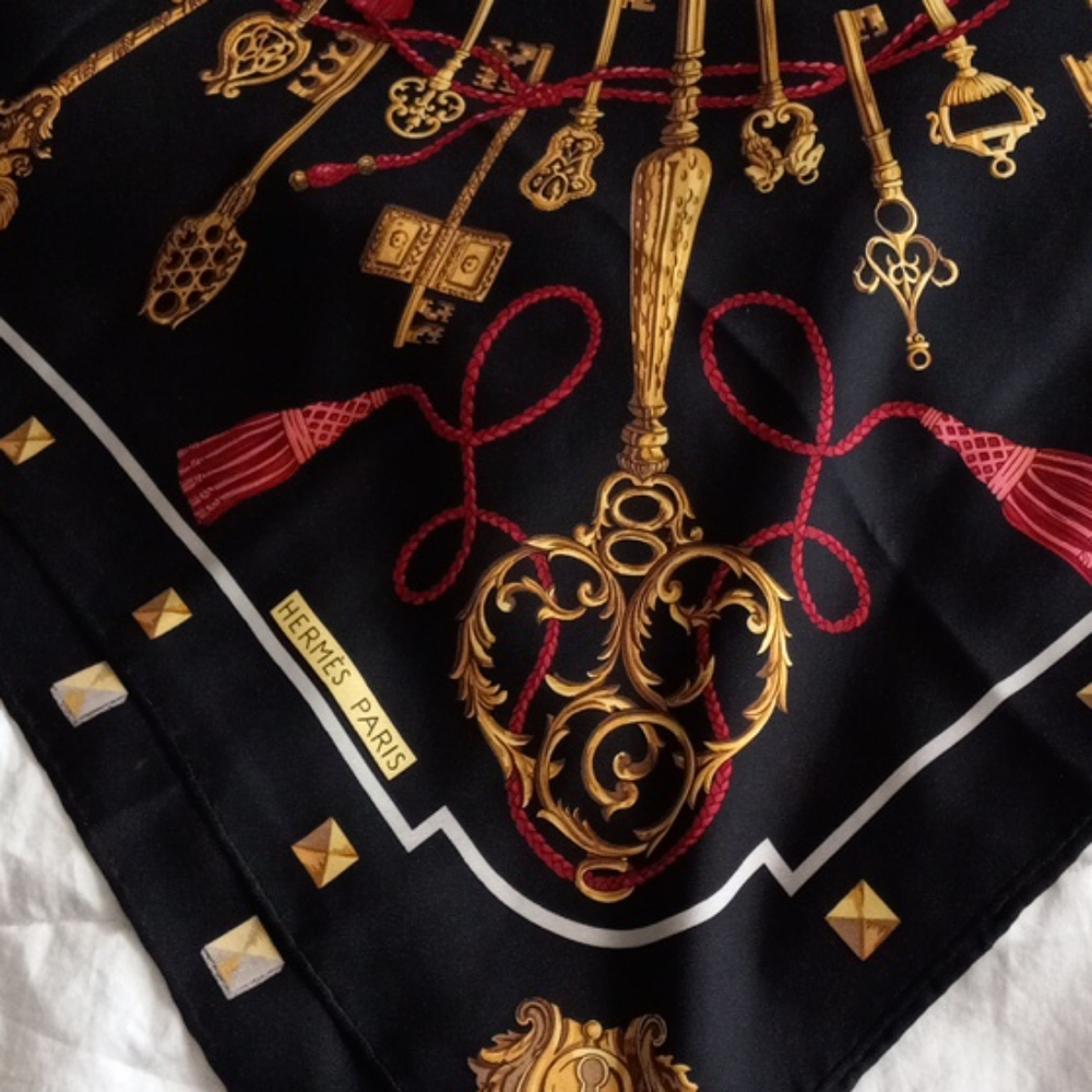 Hermès Silk Scarf, Les Clés or Clefs